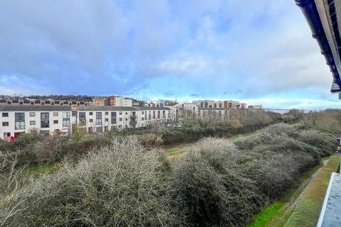 2 bedroom apartment to rent, Guillemot Road, Portishead, Bristol, Somerset, BS20