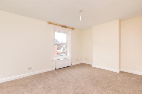 2 bedroom terraced house to rent, Greenhill Avenue, Winchester, SO22