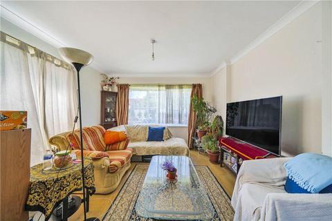 2 bedroom flat for sale, Ray Gardens, Stanmore HA7