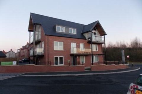 2 bedroom flat to rent, Smallhill Road, Telford TF4