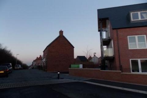 2 bedroom flat to rent, Smallhill Road, Telford TF4