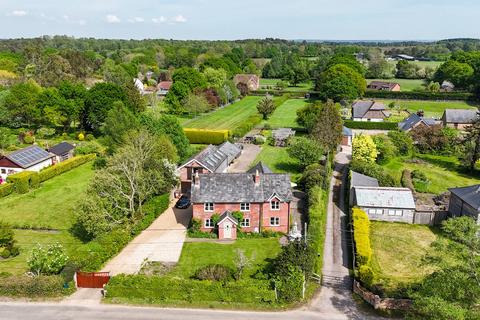 5 bedroom detached house for sale, Romsey  SO51
