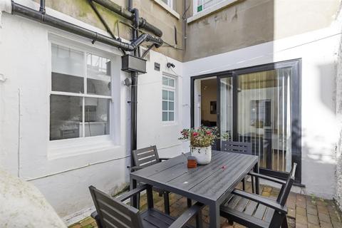 2 bedroom apartment for sale, Chesham Place, Brighton, East Sussex