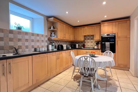 5 bedroom detached house for sale, Highfield Road, Whiteshill, Stroud