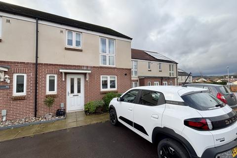 3 bedroom semi-detached house for sale, 2 Woodpecker Close, GL15