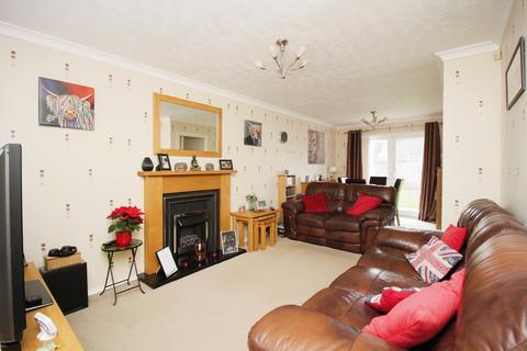 3 bedroom detached house for sale, Swallowdale Drive, Anstey Heights, Leicester, LE4