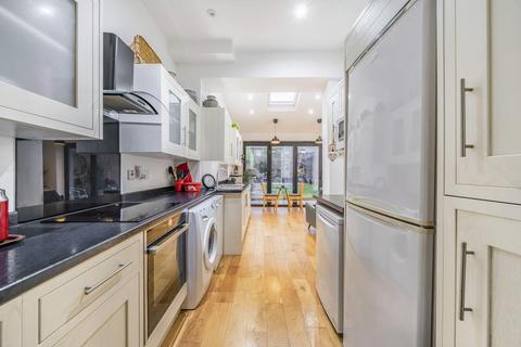 4 bedroom terraced house for sale, Fordel Road, Catford