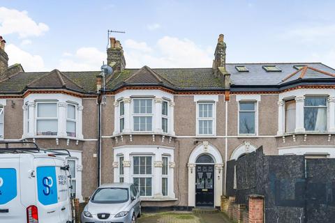 3 bedroom terraced house for sale, Hazelbank Road, Catford