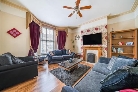 3 bedroom terraced house for sale, Hazelbank Road, Catford