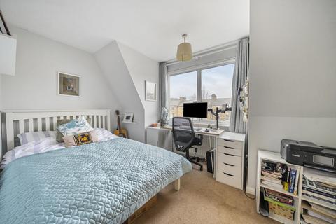 2 bedroom flat for sale, Devonshire Road, Forest Hill