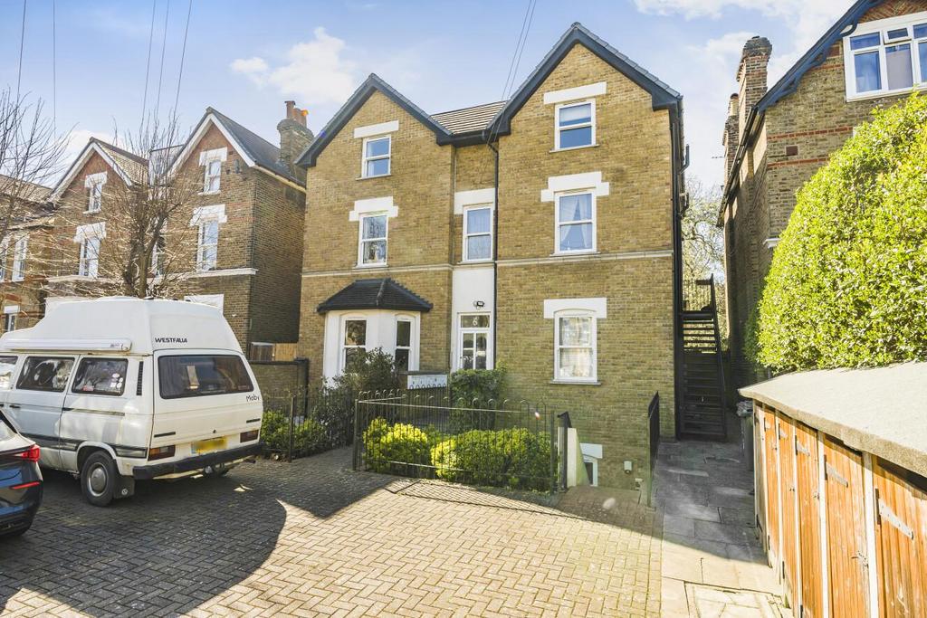 Church Rise, Forest Hill 1 bed flat - £400,000