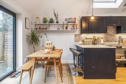 14a Woolstone Road, London, SE23 2SG