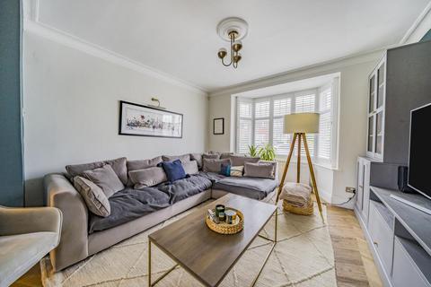 83 South Park Crescent, London, SE6 1JL