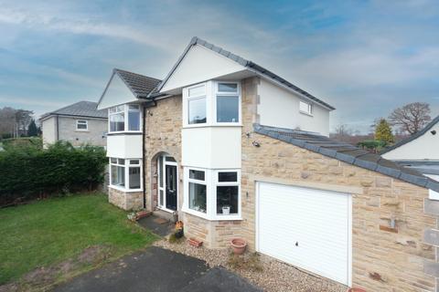 4 bedroom detached house for sale, Beckfield Road, Bingley, West Yorkshire, BD16