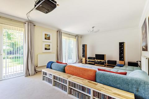 216 Botley Road, Burridge, Southampton, SO31 1BL
