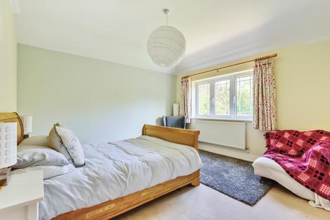 216 Botley Road, Burridge, Southampton, SO31 1BL