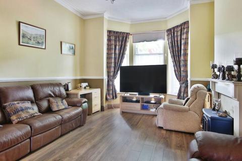 4 bedroom terraced house for sale, 77 Boulevard, HU3