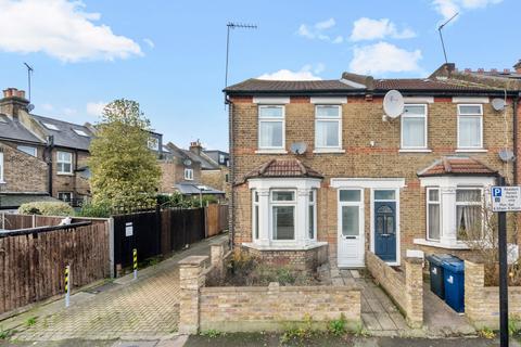 54 Endsleigh Road, London, W13 0RE