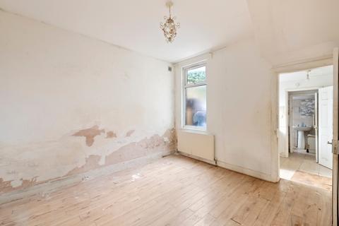 54 Endsleigh Road, London, W13 0RE