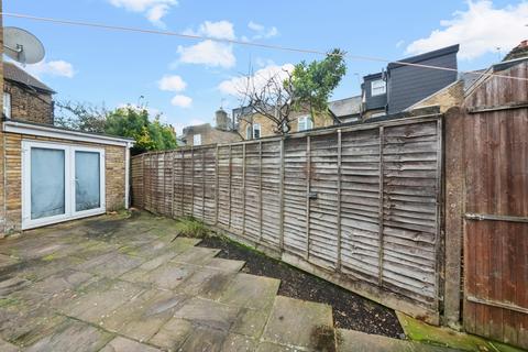 54 Endsleigh Road, London, W13 0RE