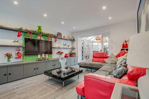 3 bedroom semi-detached house for sale, Annesley Close, London, NW10