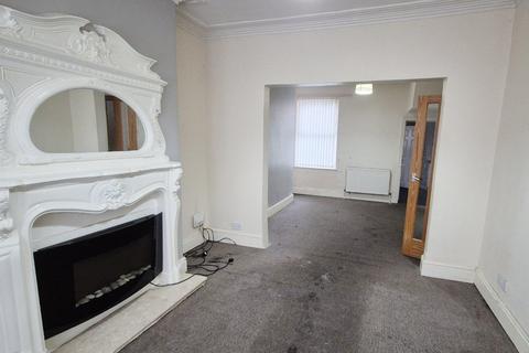 3 bedroom terraced house for sale, 4 Ena Street, HU3