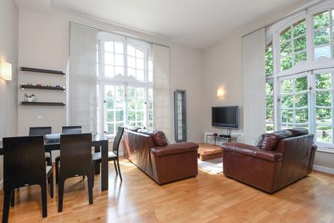 3 bedroom apartment to rent, Scott Avenue Putney SW15