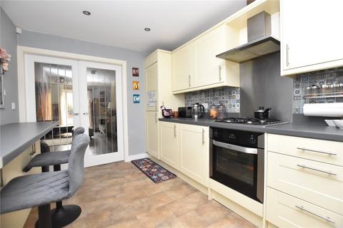 4 bedroom semi-detached house for sale, Church Lane, Dewsbury Moor, Dewsbury, West Yorkshire