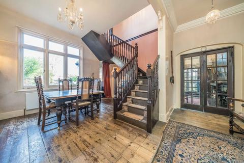 5 bedroom detached house for sale, St. Johns Road, East Molesey KT8