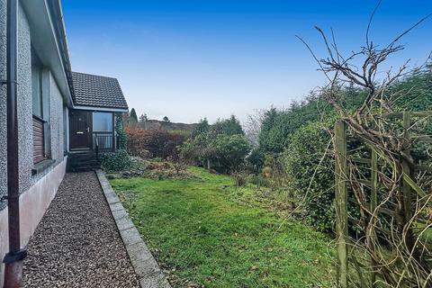 4 bedroom bungalow for sale, Kinross Place, Upper Achintore, Fort William, Inverness-shire PH33