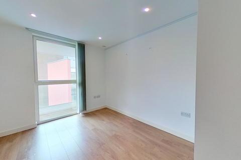 1 bedroom apartment to rent, Waterhouse Apartments, Saffron Central Square, Croydon, CR0