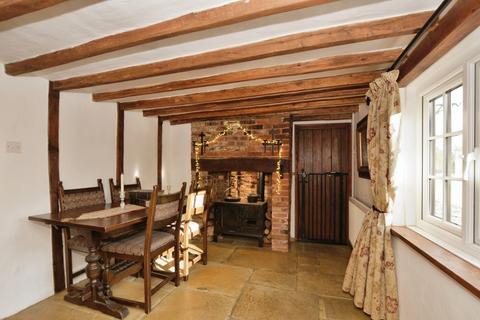 3 bedroom semi-detached house for sale, Rye Road, Romney Marsh TN29