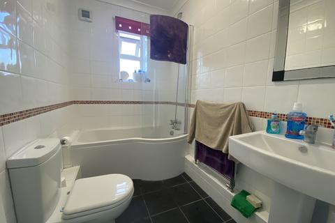 1 bedroom flat to rent, Clock House Road, Beckenham BR3