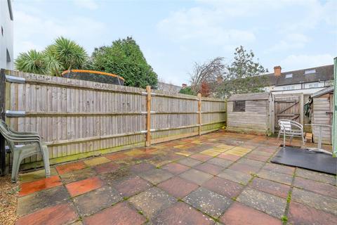 2 bedroom maisonette for sale, Felmingham Road, London, SE20