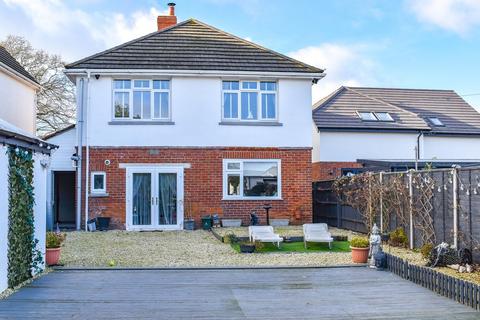 3 bedroom detached house for sale, Station Road, New Milton, BH25