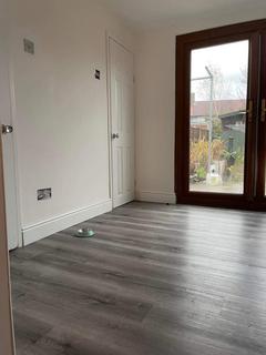 31 Reede Road, Dagenham, RM10 8DP