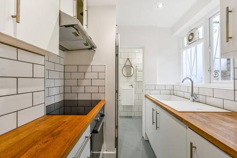 1 bedroom flat for sale, St Peters Street, Angel, London, N1