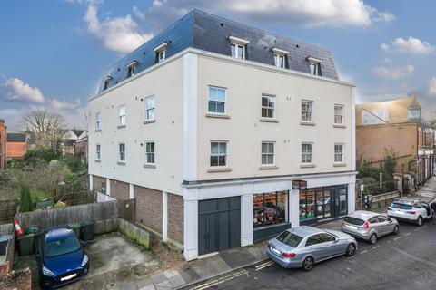 1 bedroom flat to rent, Ward Street, Guildford, GU1