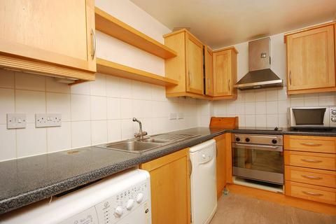 2 bedroom flat for sale, Bridgewater Square, City, London, EC2Y