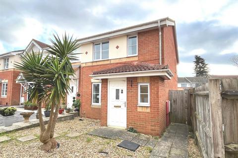 3 bedroom end of terrace house for sale, Osborne Heights, East Cowes