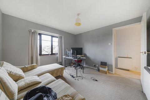 1 bedroom apartment for sale, 144 -146 Station Road, Surrey RH1