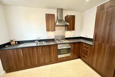 2 bedroom flat to rent, Caygill Terrace, Halifax