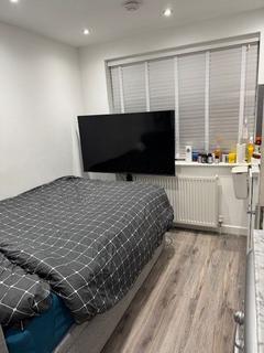 undefined, Pipewell Road, Carshalton, SM5 1EY
