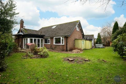 4 bedroom detached bungalow for sale, Ringwood Avenue, Hazel Grove, Stockport SK7 5HH