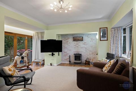 4 bedroom detached bungalow for sale, Ringwood Avenue, Hazel Grove, Stockport SK7 5HH