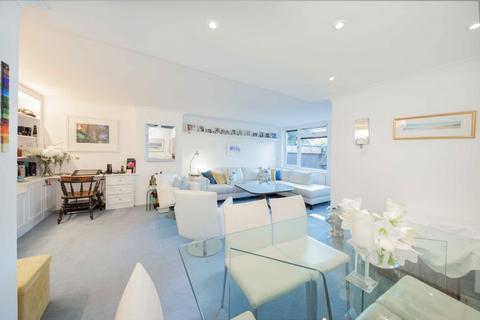 2 bedroom flat for sale, Colet Gardens, London W14