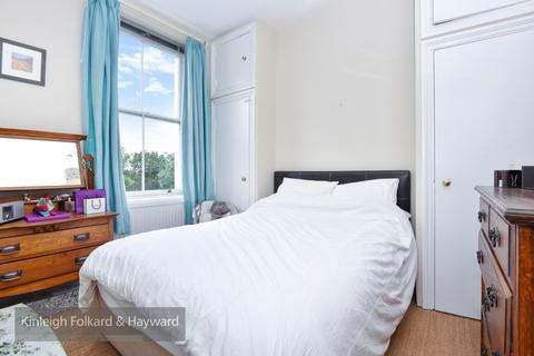 2 bedroom flat to rent, Mount View Road London N4