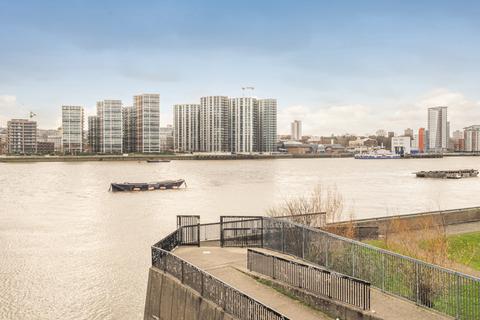 2 bedroom flat for sale, The Reflection, 2 Woolwich Manor Way, London