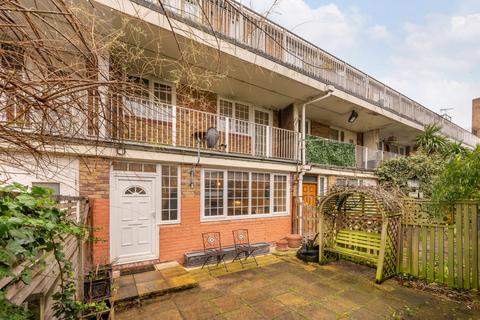 2 bedroom maisonette for sale, Rock Grove Way, London