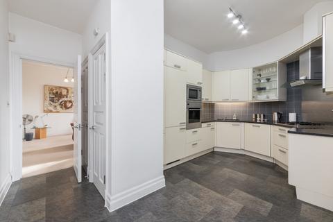 2 bedroom flat for sale, Aston Webb House, Tooley Street, London